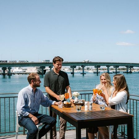 Hotel Trinity Wharf Tauranga Exterior foto