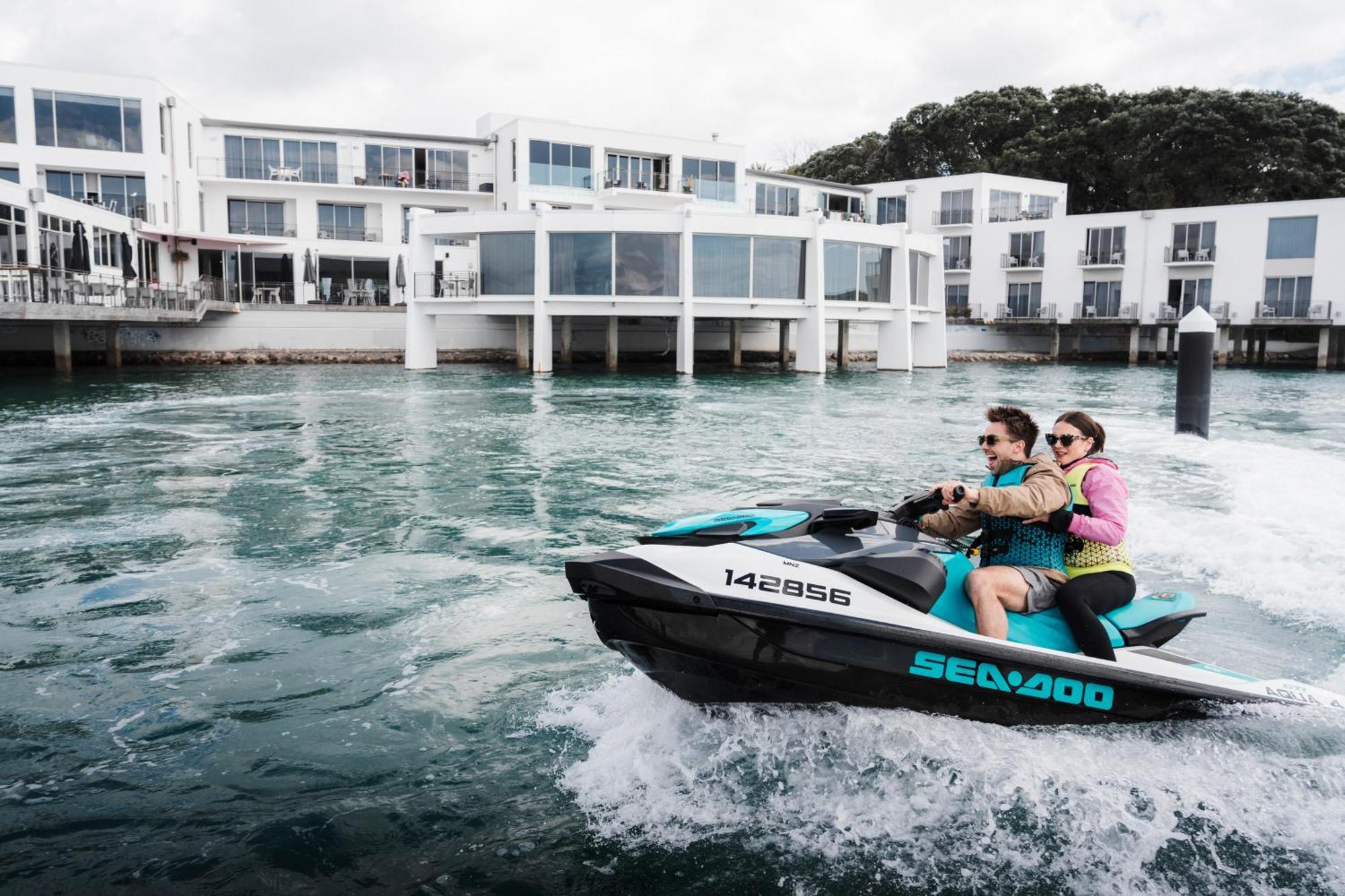 Hotel Trinity Wharf Tauranga Exterior foto