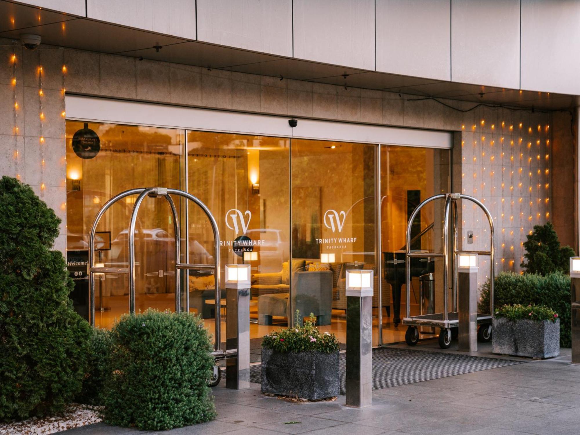 Hotel Trinity Wharf Tauranga Exterior foto