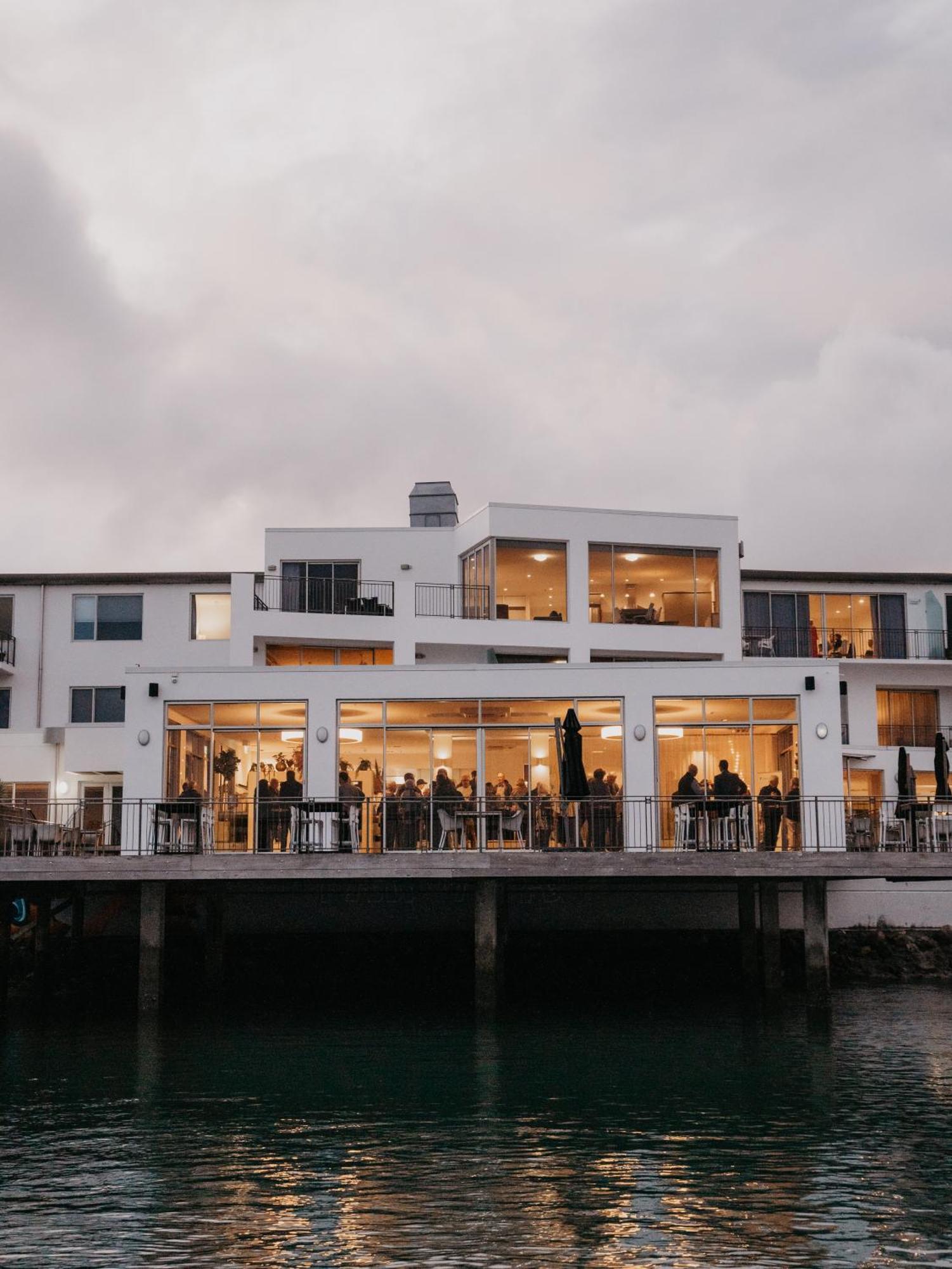 Hotel Trinity Wharf Tauranga Exterior foto