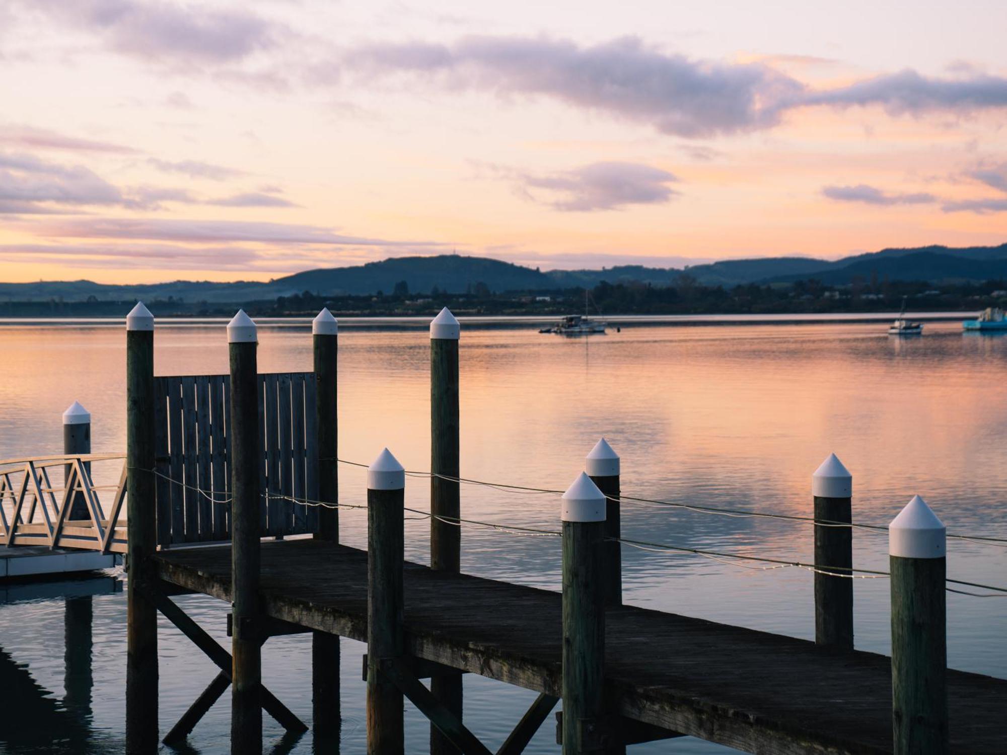 Hotel Trinity Wharf Tauranga Exterior foto