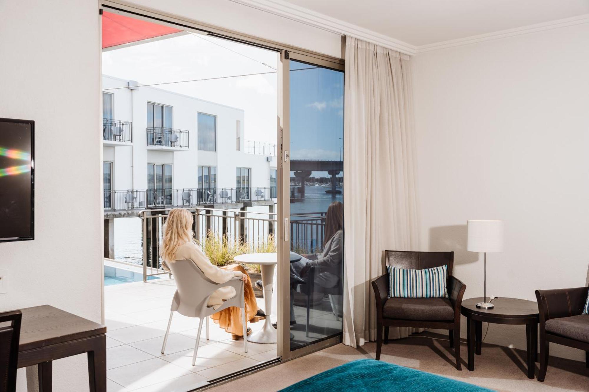 Hotel Trinity Wharf Tauranga Exterior foto
