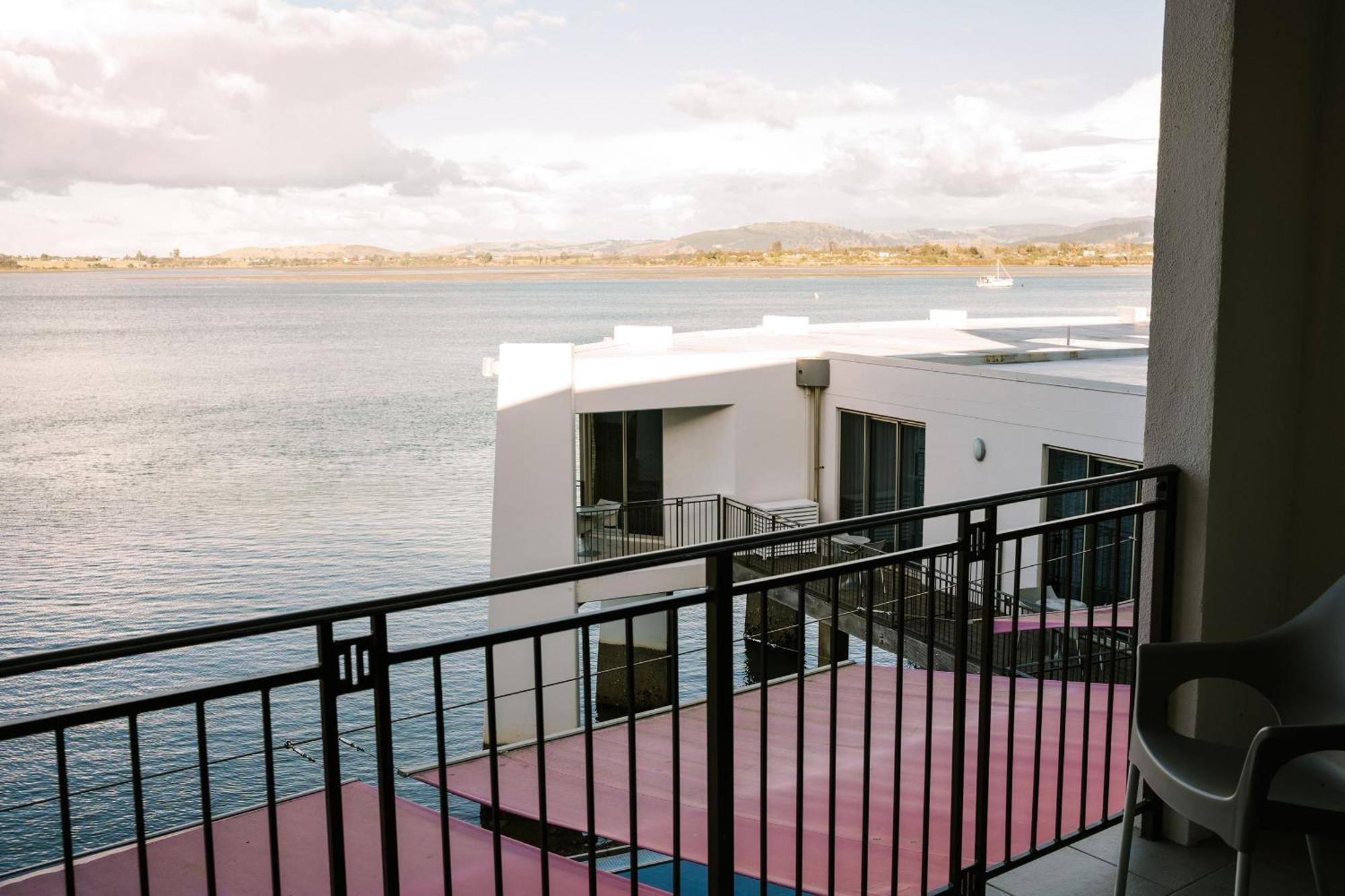 Hotel Trinity Wharf Tauranga Exterior foto
